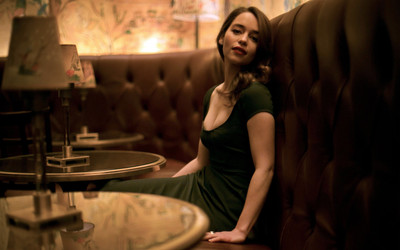 

Celebrity Emilia Clarke Actresses United Kingdom HD Wall Poster Fine Art Print(12 inch X 18 inch, Rolled)