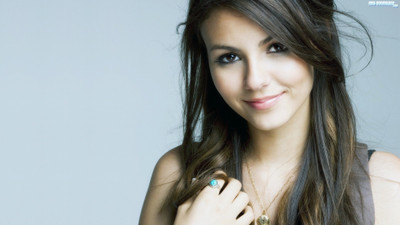 

Celebrity Victoria Justice Actresses United States HD Wall Poster Fine Art Print(12 inch X 18 inch, Rolled)
