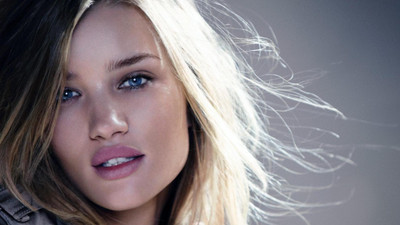 

Celebrity Rosie Huntington-Whiteley Models United Kingdom Rosie Huntington-whiteley Woman Photography Girl Fashion Model HD Wall Poster Fine Art Print(12 inch X 18 inch, Rolled)