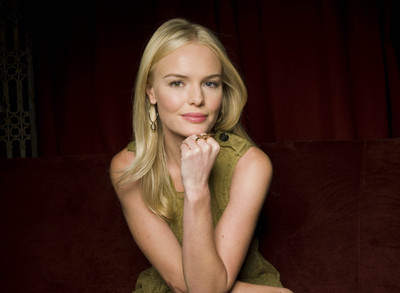 

Akhuratha Wall Poster Celebrity Kate Bosworth Actresses Paper Print(12 inch X 18 inch, Rolled)