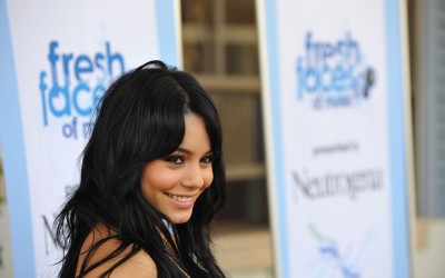 

Celebrity Vanessa Hudgens Actresses United States Vanessa Hudgens HD Wall Poster Fine Art Print(12 inch X 18 inch, Rolled)