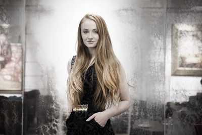 

Celebrity Sophie Turner Actresses United States HD Wall Poster Fine Art Print(12 inch X 18 inch, Rolled)