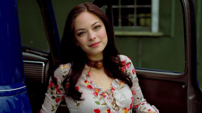 

Celebrity Kristin Kreuk Actresses Canada HD Wall Poster Fine Art Print(12 inch X 18 inch, Rolled)