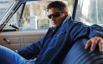 

Akhuratha Wall Poster Celebrity Jensen Ackles Actors Paper Print(12 inch X 18 inch, Rolled)