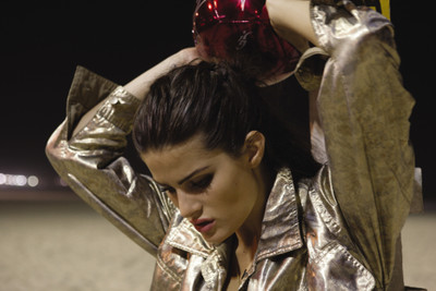 

Celebrity Isabeli Fontana Models Brazil Model Fashion Style Isabelli Fontana HD Wall Poster Fine Art Print(12 inch X 18 inch, Rolled)