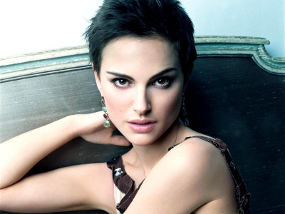 

Celebrity Natalie Portman Actresses United States HD Wall Poster Fine Art Print(12 inch X 18 inch, Rolled)