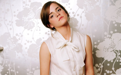 

Celebrity Emma Watson Actresses United Kingdom HD Wall Poster Photographic Paper(12 inch X 18 inch, Rolled)
