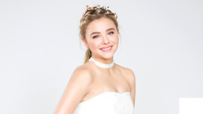 

Celebrity Chloë Grace Moretz Actresses United States American Actress Blonde Smile HD Wall Poster Fine Art Print(12 inch X 18 inch, Rolled)