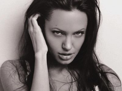 

Akhuratha Wall Poster Celebrity Angelina Jolie Actresses Paper Print(12 inch X 18 inch, Rolled)