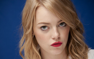 

Celebrity Emma Stone Actresses United States HD Wall Poster Fine Art Print(12 inch X 18 inch, Rolled)