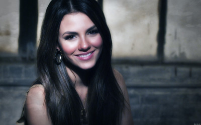 

Celebrity Victoria Justice Actresses United States HD Wall Poster Fine Art Print(12 inch X 18 inch, Rolled)