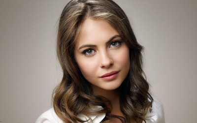 

Celebrity Willa Holland Actresses United States HD Wall Poster Fine Art Print(12 inch X 18 inch, Rolled)