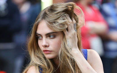 

Celebrity Cara Delevingne Models United Kingdom Model English HD Wall Poster Fine Art Print(12 inch X 18 inch, Rolled)