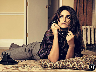 

Celebrity Penelope Cruz Actresses Spain HD Wall Poster Fine Art Print(12 inch X 18 inch, Rolled)