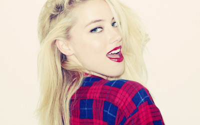 

Celebrity Amber Heard Actresses United States HD Wall Poster Photographic Paper(12 inch X 18 inch, Rolled)