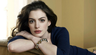 

Celebrity Anne Hathaway Actresses United States HD Wall Poster Fine Art Print(12 inch X 18 inch, Rolled)