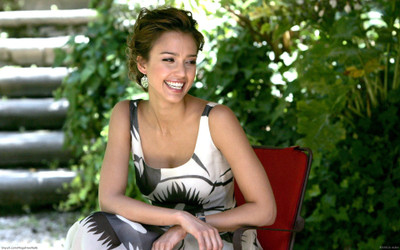 

Akhuratha Wall Poster Celebrity Jessica Alba Actresses Paper Print(12 inch X 18 inch, Rolled)