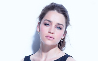 

Celebrity Emilia Clarke Actresses United Kingdom Face HD Wall Poster Fine Art Print(12 inch X 18 inch, Rolled)