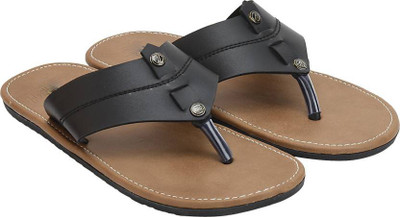 Leavess Men Black Flats