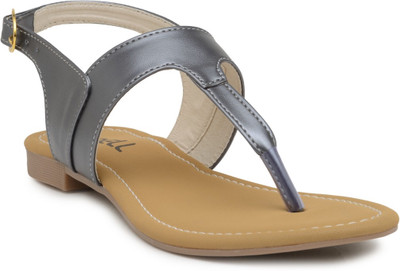 

Nell Women black Flats