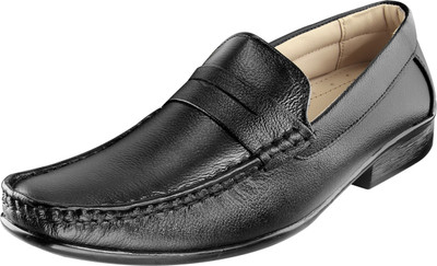 

Tapps Pure Leather Loafers Loafers For Men(Black
