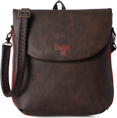 

Baggit Women Casual Brown PU Sling Bag
