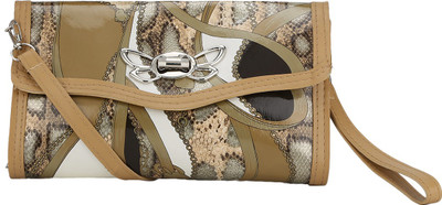 

Liza Casual Beige Clutch