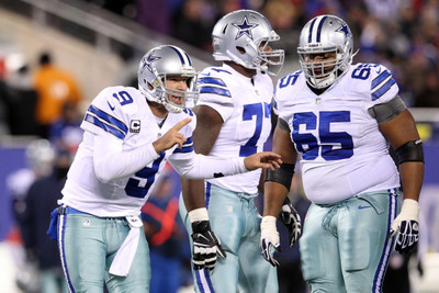 

Sports Dallas Cowboys Football Wall Poster Paper Print(12 inch X 18 inch, Rolled)