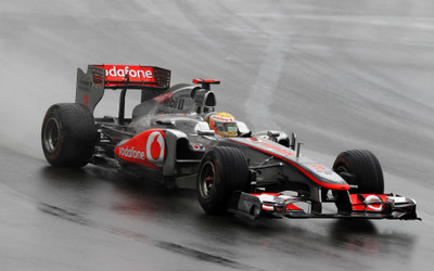 

Sports F1 Racing Formula 1 Race Car HD Wall Poster Paper Print(12 inch X 18 inch, Rolled)