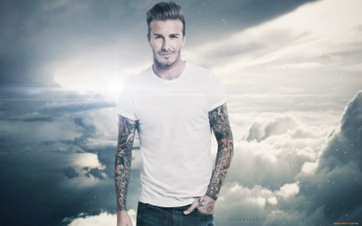 

Sports David Beckham Soccer Player HD Wall Poster Paper Print(12 inch X 18 inch, Rolled)