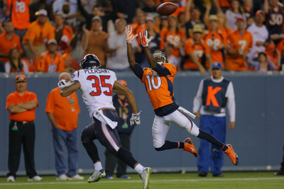 

Sports Denver Broncos Football Wall Poster Paper Print(12 inch X 18 inch, Rolled)