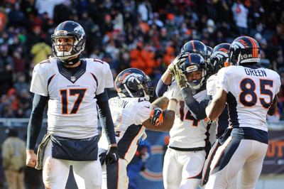 

Akhuratha Poster Sports Denver Broncos Football HD Wallpaper Background Fine Art Print(12 inch X 18 inch, Rolled)