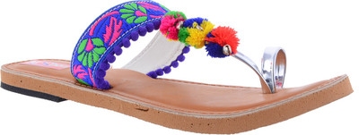

AirSoon Women Silver Flats