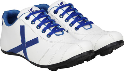 

Kraasa Athletic Hockey Shoes For Men(White, Blue