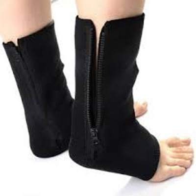 

Generic Set of 2 Black Adjustable Ankle Foot Compression Sprain Brace Support Crus Support(Black