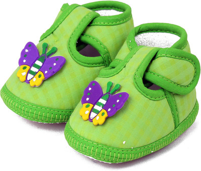 

VLS Lifestyle (0-12 M) Cotton Selfie Booties(Toe to Heel Length - 11 cm Green)