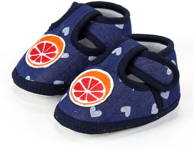 

VLS Lifestyle (0-12 M) Denim HEART PRINT Booties(Toe to Heel Length - 11 cm Dark Blue)