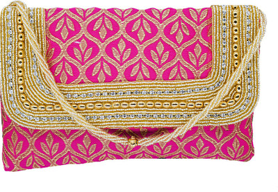 

Bagaholics Casual Pink Clutch