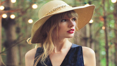 

Akhuratha music-taylor-swift-singers-united-states-hnegzxq Wall Poster Paper Print(12 inch X 18 inch, Rolled)