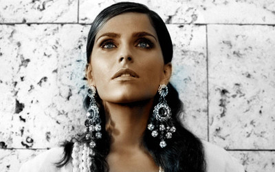 

Akhuratha music-nelly-furtado-singers-canada-singer-woman-celebrity-jgbwgg Wall Poster Paper Print(12 inch X 18 inch, Rolled)