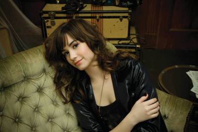 

music-demi-lovato-singers-united-states-gycsnhrqc Wall Poster Paper Print(12 inch X 18 inch, Rolled)