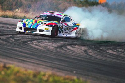 

Sports Drifting Wall Poster Paper Print(12 inch X 18 inch, Rolled)