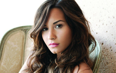

Akhuratha music-demi-lovato-singers-united-states-msdgv Wall Poster Paper Print(12 inch X 18 inch, Rolled)
