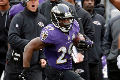 

Sports Baltimore Ravens Football Wall Poster Paper Print(12 inch X 18 inch, Rolled)
