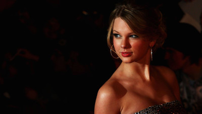 

Akhuratha music-taylor-swift-singers-united-states-fkhpeud Wall Poster Paper Print(12 inch X 18 inch, Rolled)