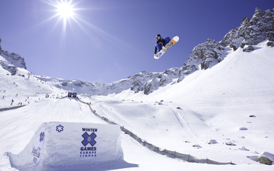 

Sports Snowboarding Wall Poster Paper Print(12 inch X 18 inch, Rolled)