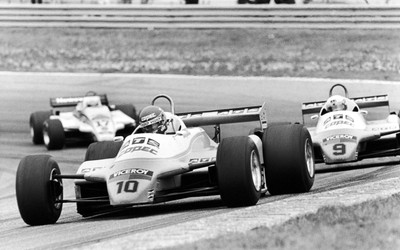 

Akhuratha Poster Sports F1 Racing HD Wallpaper Background Fine Art Print(12 inch X 18 inch, Rolled)