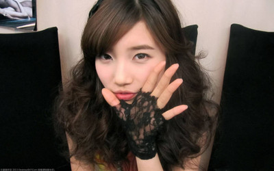 

music-suzy-singers-south-korea-akmuz-shvsejtg Wall Poster Paper Print(12 inch X 18 inch, Rolled)