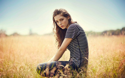 

music-birdy-english-singer-bmeyezrc Wall Poster Paper Print(12 inch X 18 inch, Rolled)