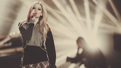 

music-avril-lavigne-singers-canada-fcweghwtv Wall Poster Paper Print(12 inch X 18 inch, Rolled)